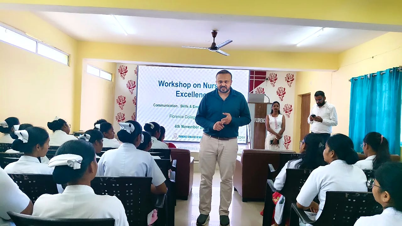 Dr. Ekansh Debuka conducting a nursing excellence workshop